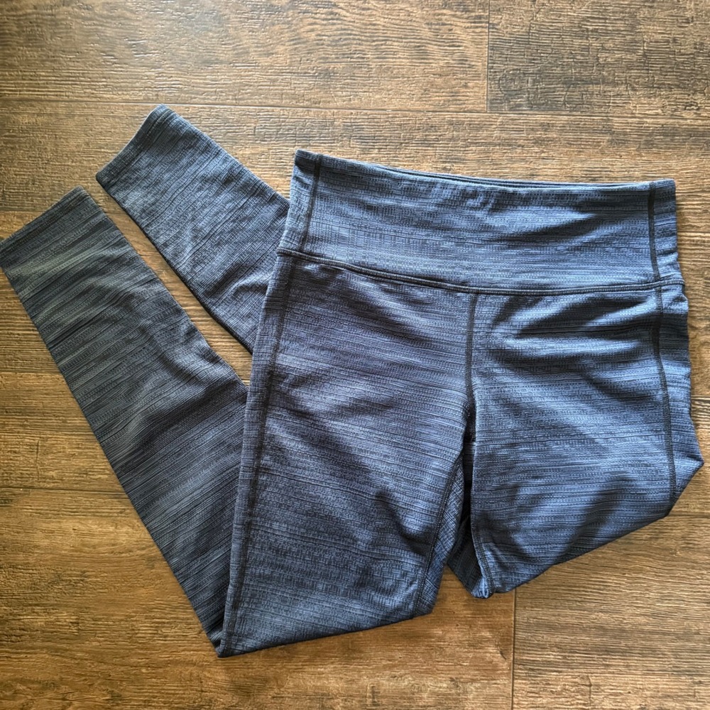Athleta Yoga Workout Leggings Blue‎ Textured High Waisted Cropped Size M